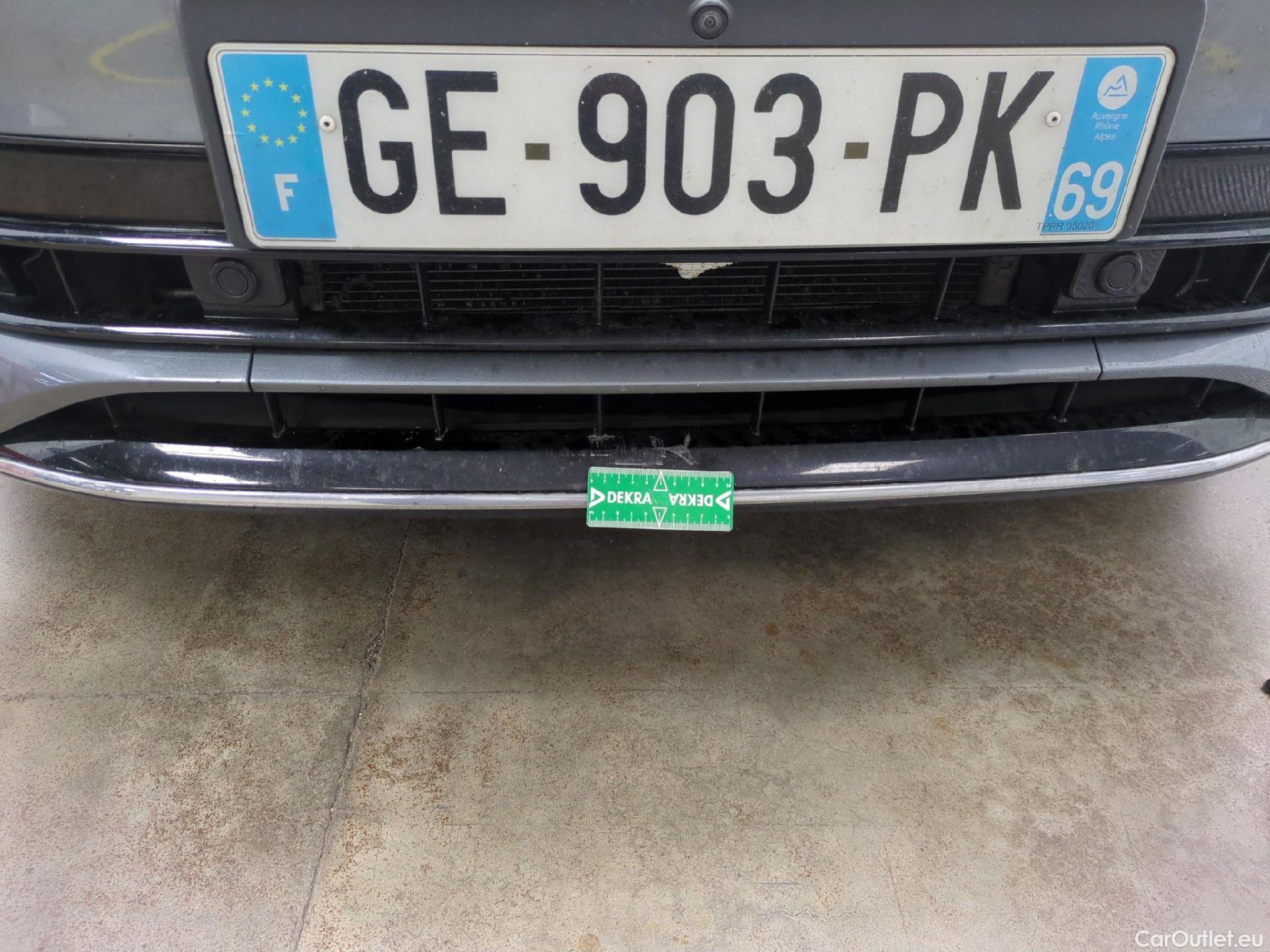  Volkswagen  Tiguan VOLKSWAGEN  Allspace / 2021 / 5P / SUV 2.0 TDI 150 DSG7 R-Line #41