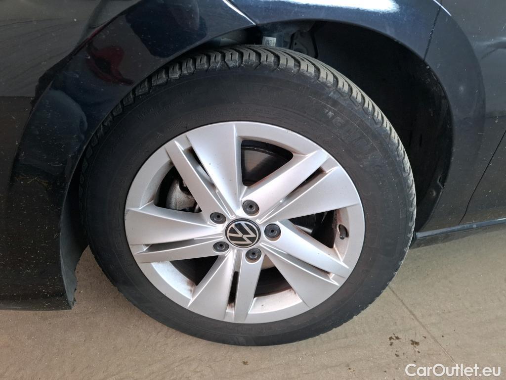  Volkswagen  Golf  VOLKSWAGEN / 2020 / 5P / Berline 1.5 eTSI OPF 150 DSG7 Life 1st #11