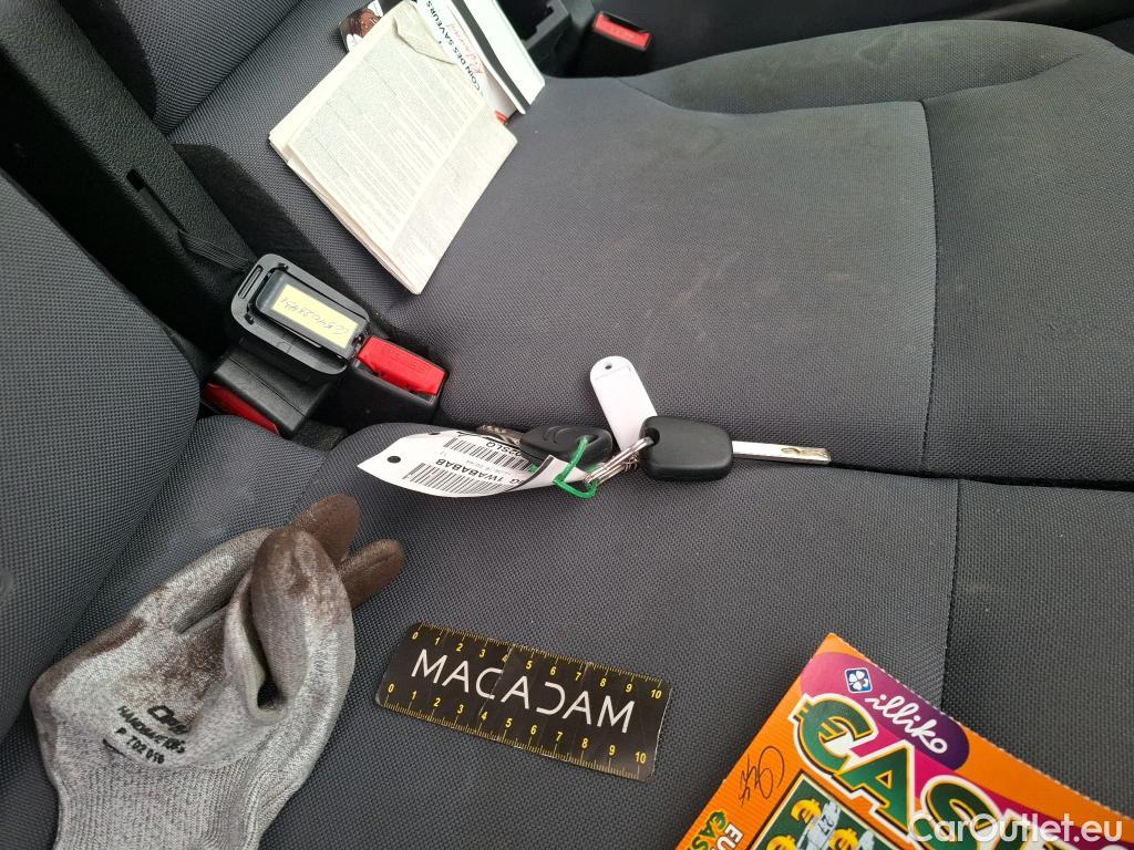  Citroen  Berlingo  Fourgon Business L1 (Court) 1.6 BlueHDi 100CV BVA6 E6 #26