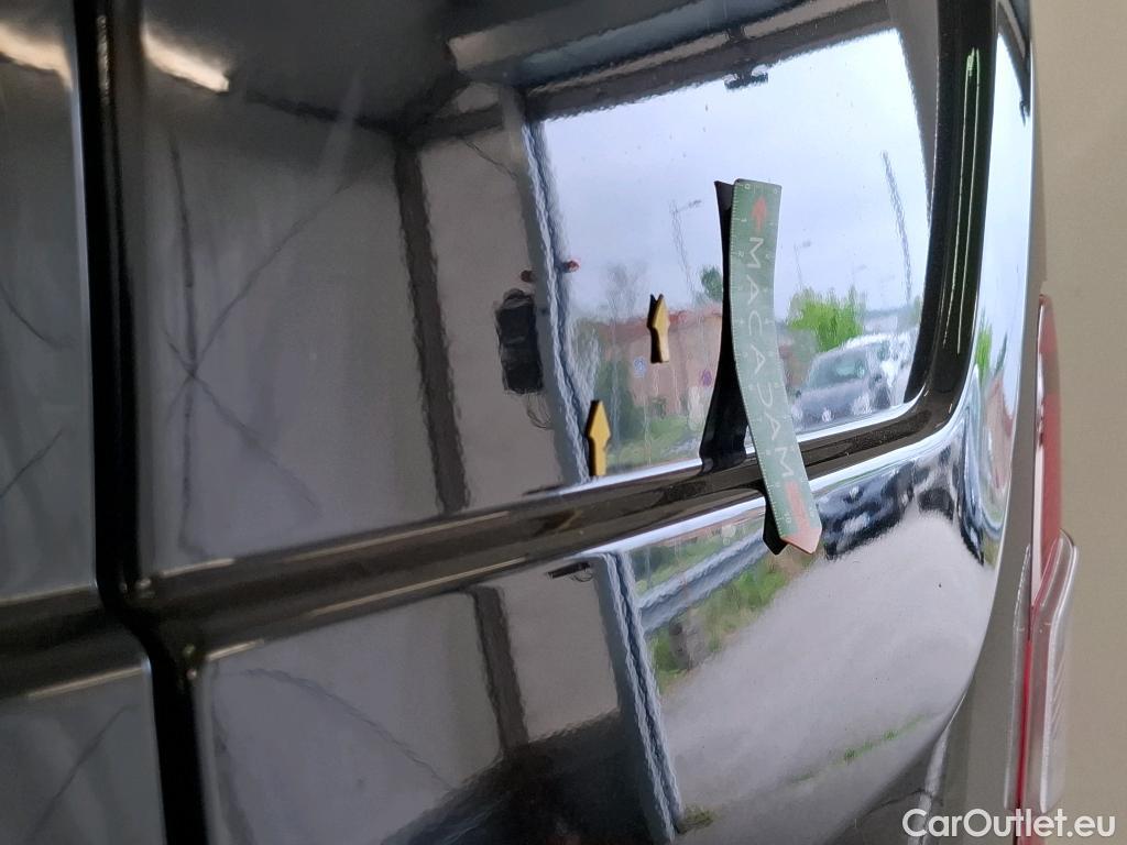  Citroen  Berlingo  Fourgon Club M 1000 1.5 BlueHDi 130CV BVA8 E6dT #33