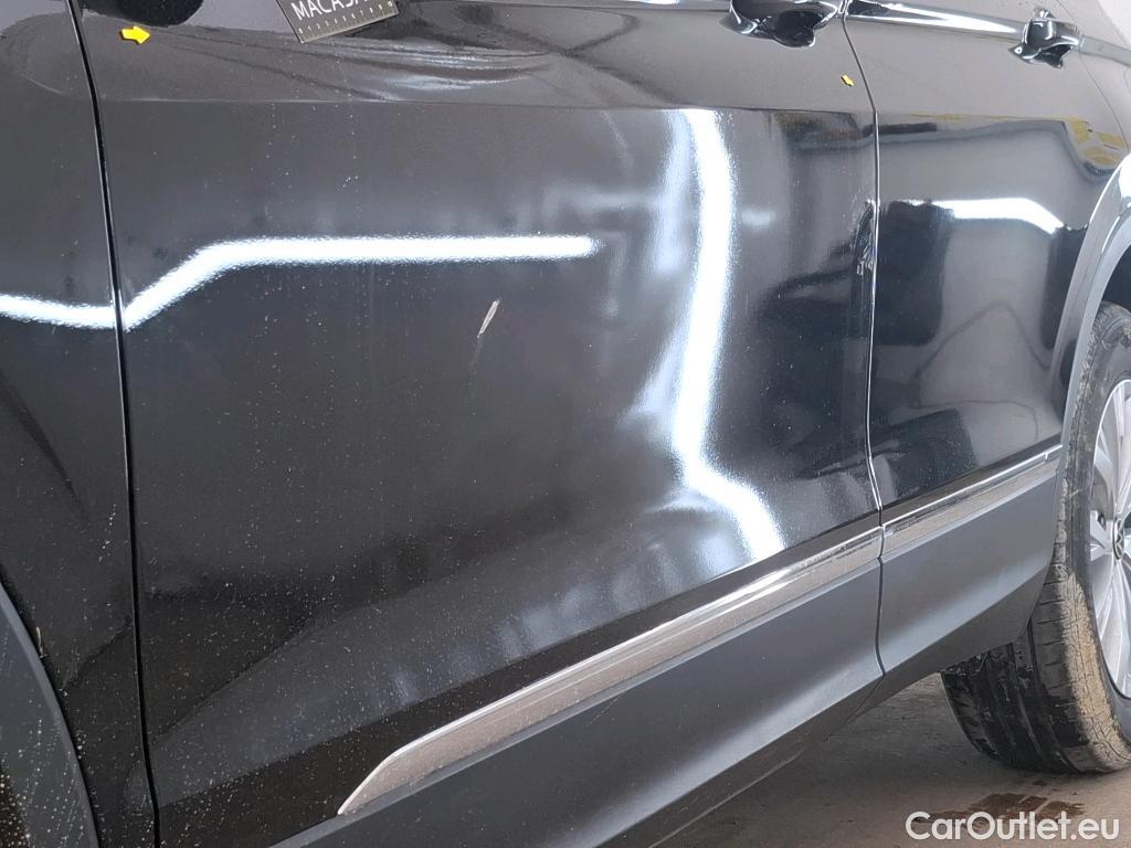  Volkswagen  Tiguan VOLKSWAGEN  / 2020 / 5P / SUV 1.4 eHybrid 245 DSG6 Life #15