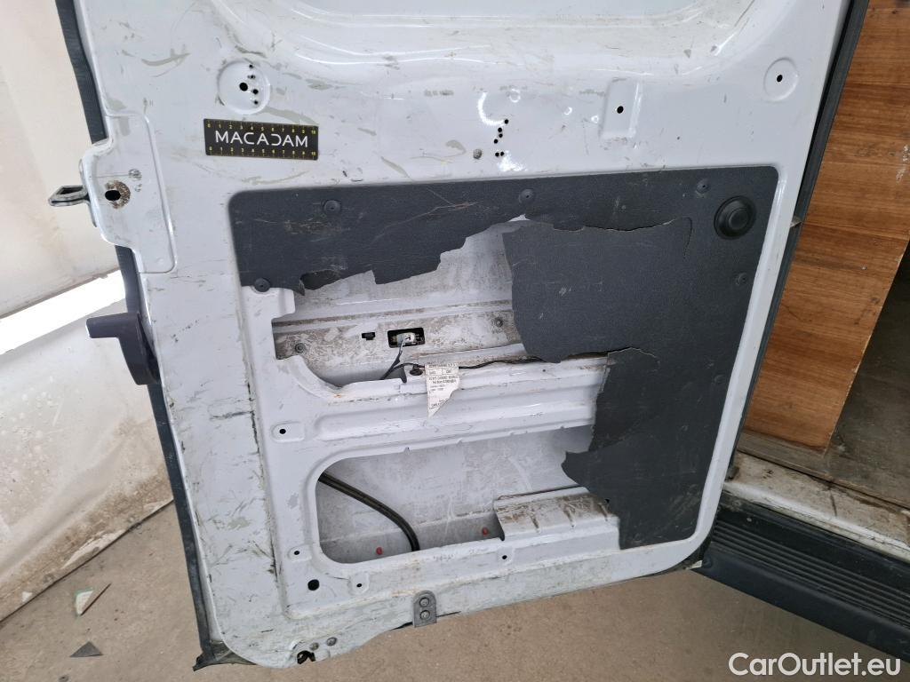  Citroen  Jumper  Fourgon 30 L1H1 Club BlueHDi 120 2.2 BlueHDi 120CV BVM6 E6d #42