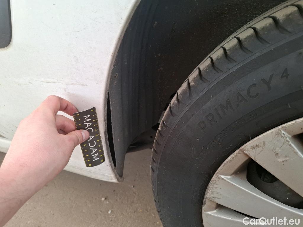  Citroen  Berlingo  Fourgon Business L1 (Court) 1.6 BlueHDi 100CV BVA6 E6 #68