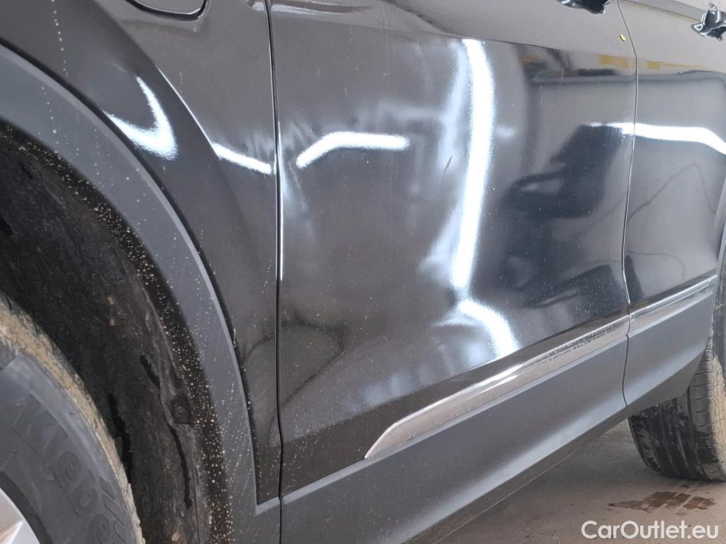  Volkswagen  Tiguan VOLKSWAGEN  / 2020 / 5P / SUV 1.4 eHybrid 245 DSG6 Life #17