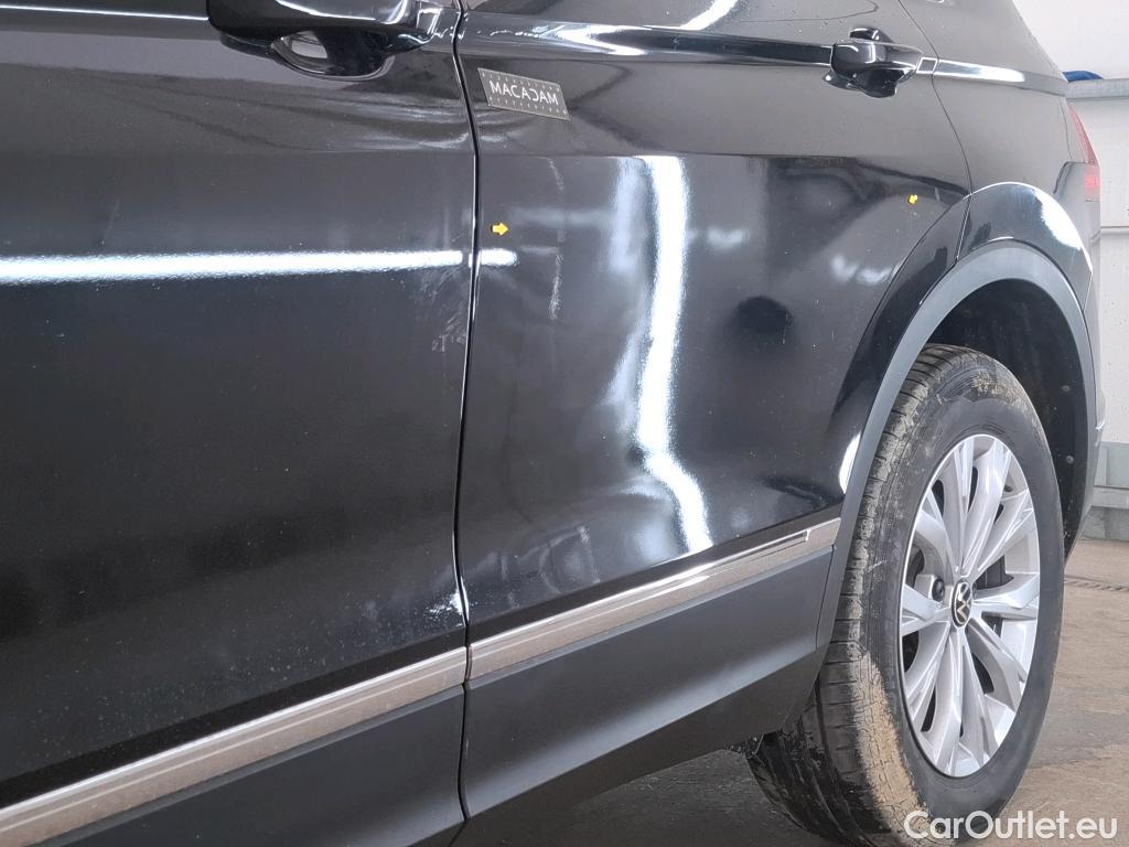  Volkswagen  Tiguan VOLKSWAGEN  / 2020 / 5P / SUV 1.4 eHybrid 245 DSG6 Life #8