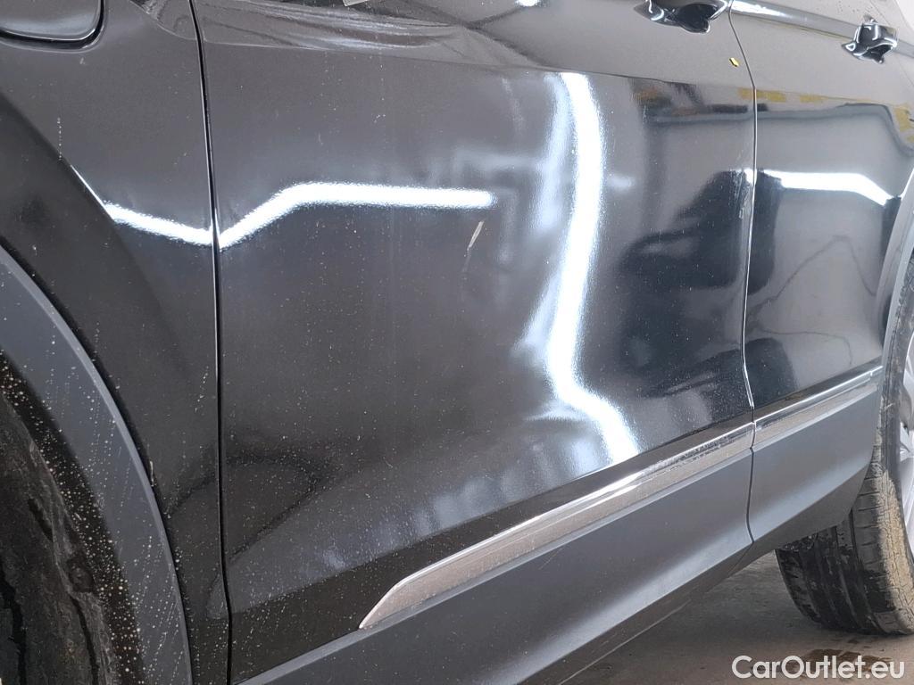  Volkswagen  Tiguan VOLKSWAGEN  / 2020 / 5P / SUV 1.4 eHybrid 245 DSG6 Life #16