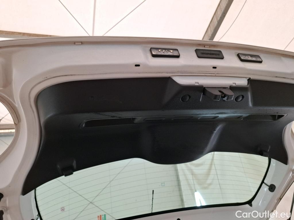  Citroen  C3  Société Feel 1.5 BlueHDI 100CV BVM6 E6d #17