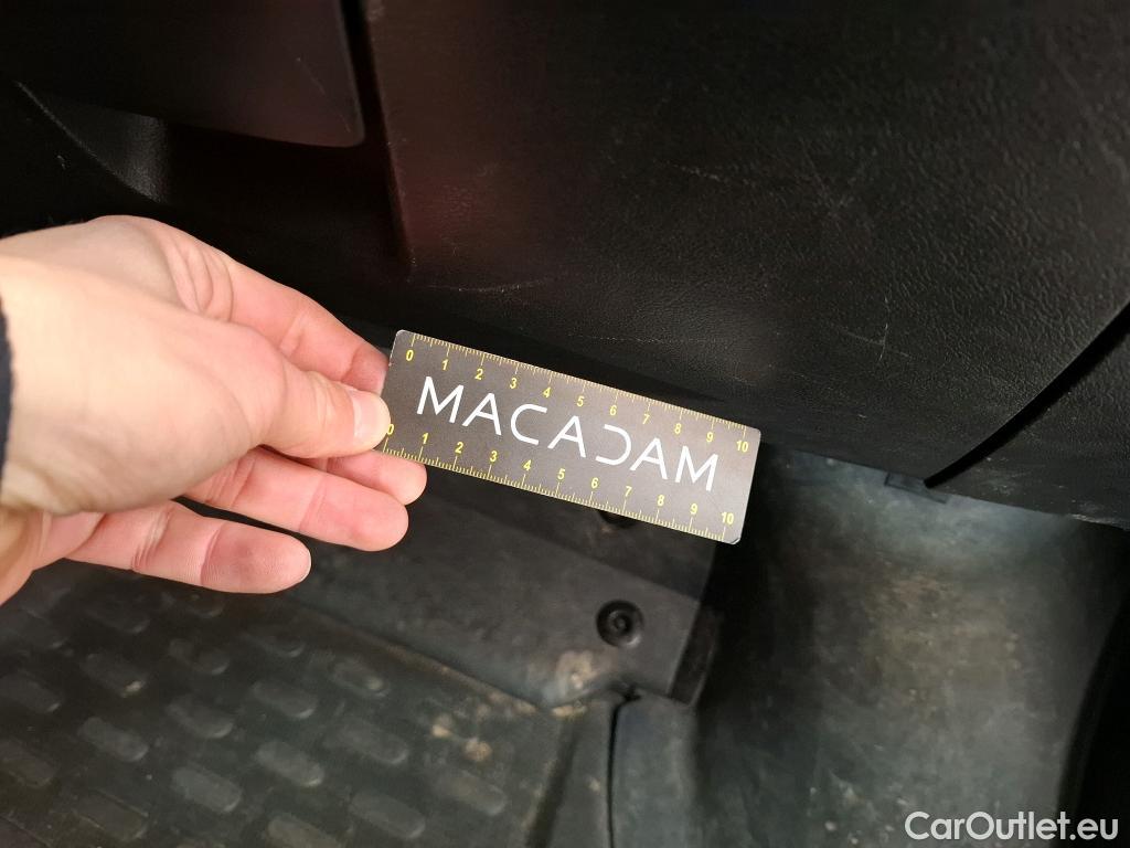  Citroen  Jumper  Fourgon 30 L1H1 Club BlueHDi 120 2.2 BlueHDi 120CV BVM6 E6d #81