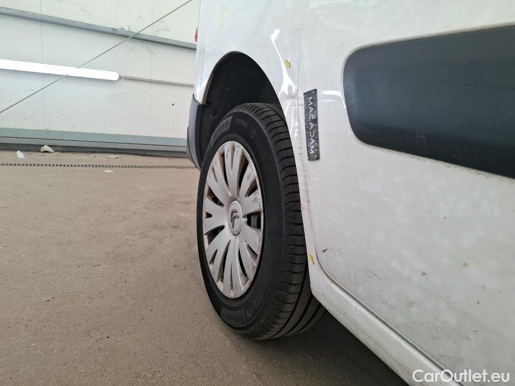  Citroen  Berlingo  Fourgon Business L1 (Court) 1.6 BlueHDi 100CV BVA6 E6 #17