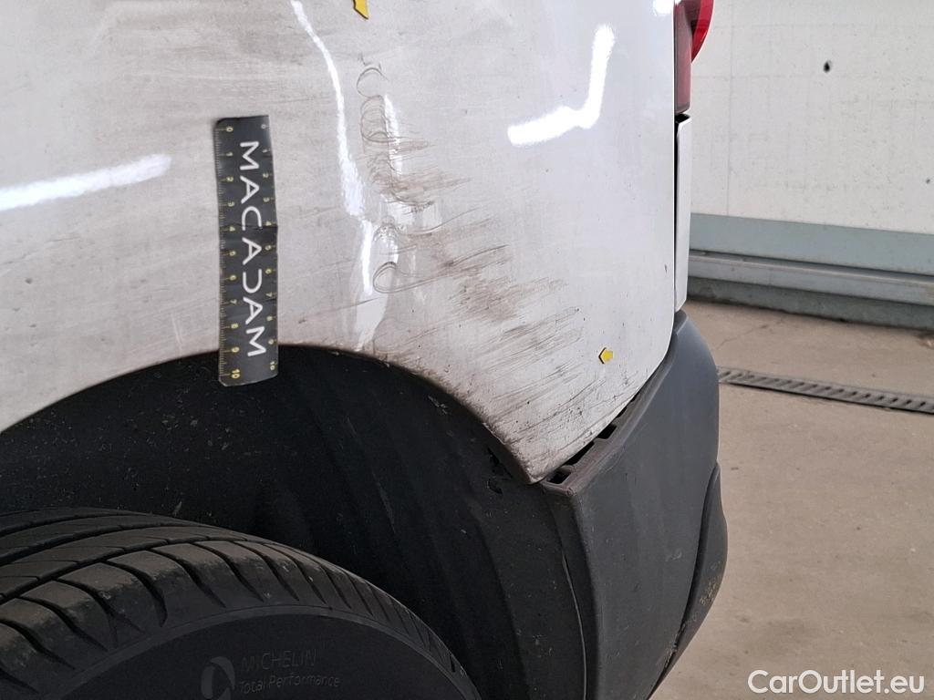  Citroen  Berlingo  Fourgon Business L1 (Court) 1.6 BlueHDi 100CV BVA6 E6 #30