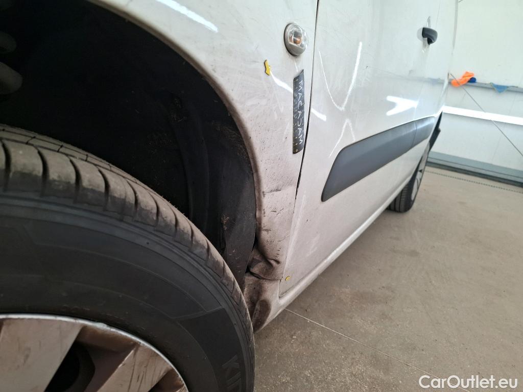  Citroen  Berlingo  Fourgon Business L1 (Court) 1.6 BlueHDi 100CV BVA6 E6 #11