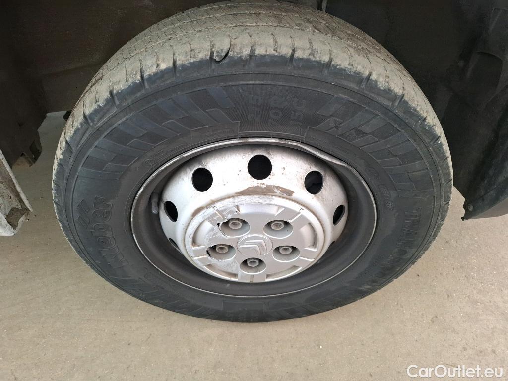  Citroen  Jumper  Fourgon 30 L1H1 Club BlueHDi 120 2.2 BlueHDi 120CV BVM6 E6d #62