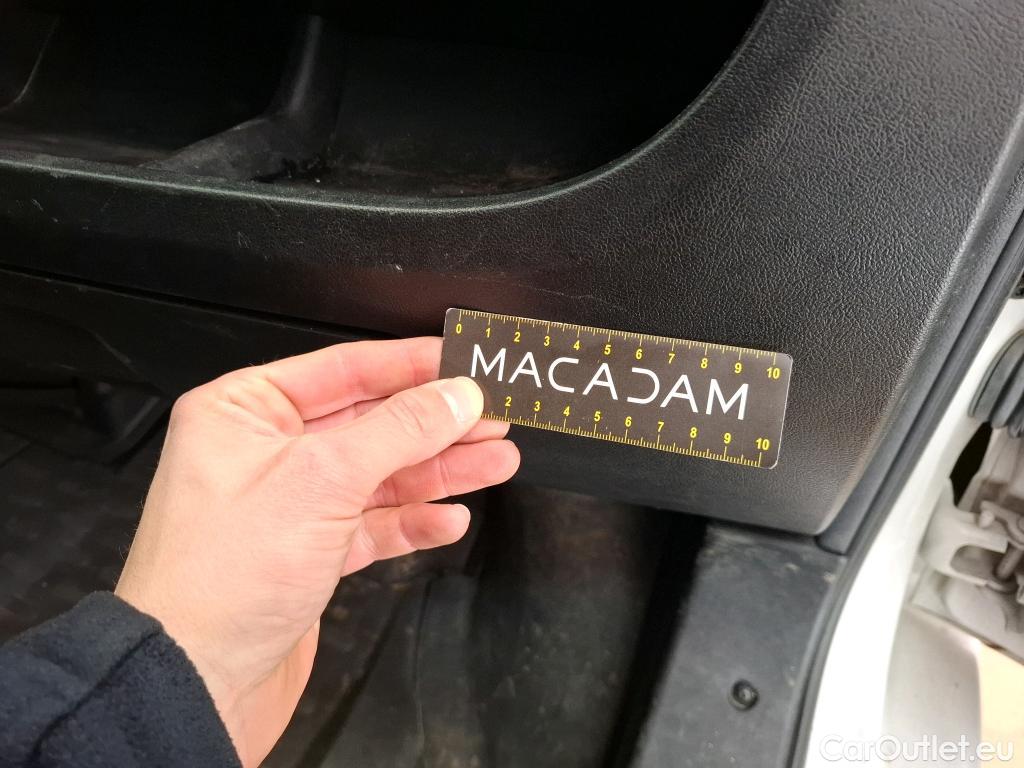  Citroen  Jumper  Fourgon 30 L1H1 Club BlueHDi 120 2.2 BlueHDi 120CV BVM6 E6d #83