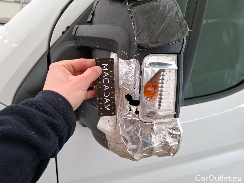  Citroen  Jumper  Fourgon 30 L1H1 Club BlueHDi 120 2.2 BlueHDi 120CV BVM6 E6d #53