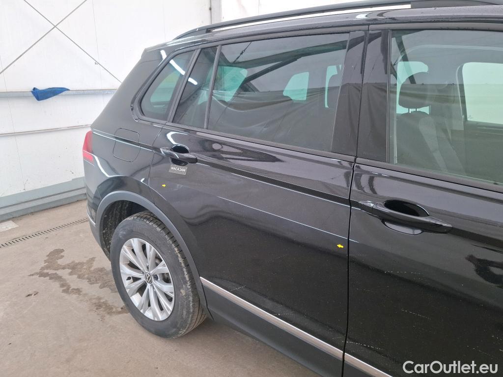  Volkswagen  Tiguan VOLKSWAGEN  / 2020 / 5P / SUV 1.4 eHybrid 245 DSG6 Life #20