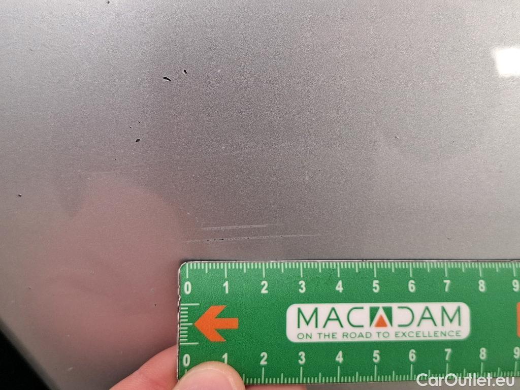  Volkswagen  Tiguan VOLKSWAGEN  / 2020 / 5P / SUV 2.0 TDI 150 DSG7 R-Line #8