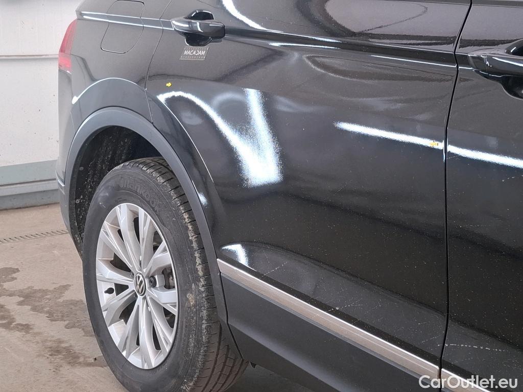  Volkswagen  Tiguan VOLKSWAGEN  / 2020 / 5P / SUV 1.4 eHybrid 245 DSG6 Life #21