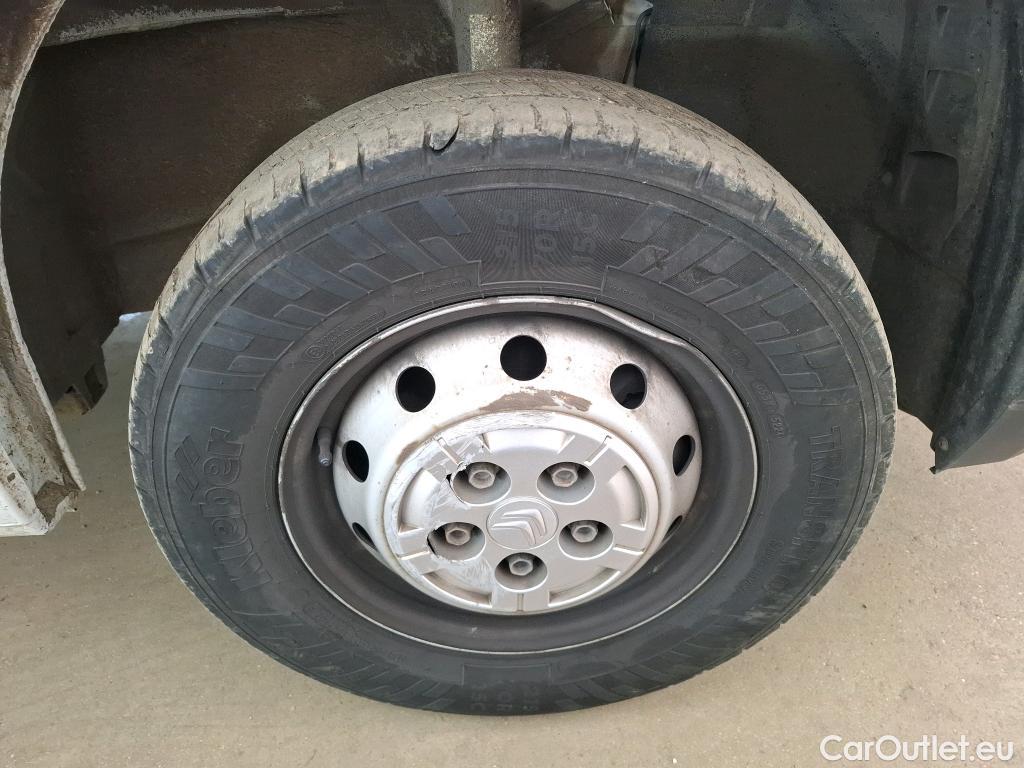  Citroen  Jumper  Fourgon 30 L1H1 Club BlueHDi 120 2.2 BlueHDi 120CV BVM6 E6d #47