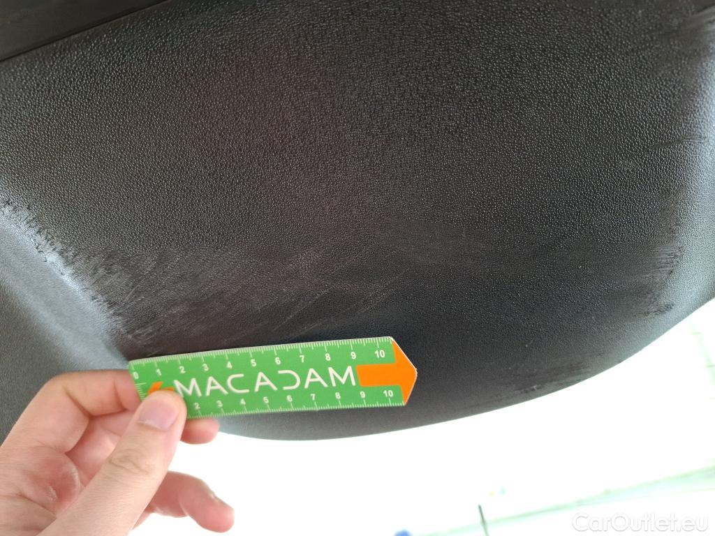  Citroen  C3  Société Feel 1.5 BlueHDI 100CV BVM6 E6d #18