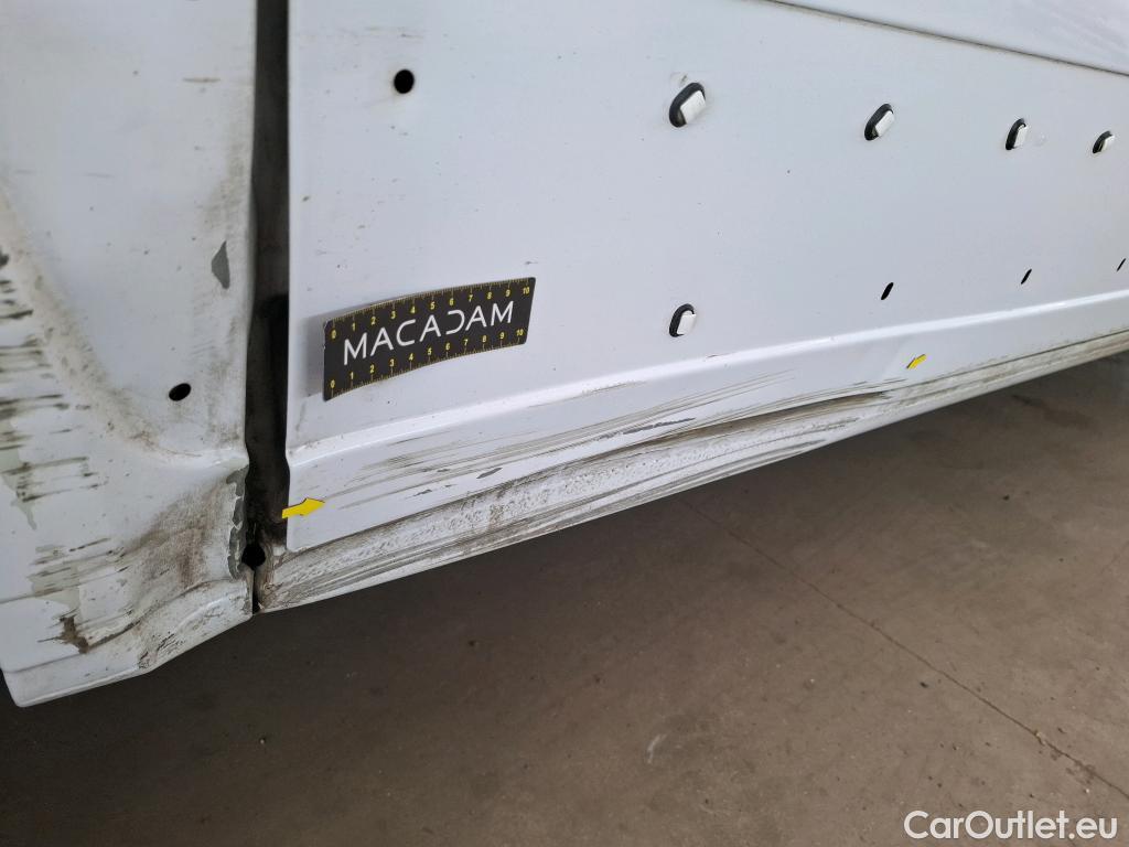  Citroen  Jumper  Fourgon 30 L1H1 Club BlueHDi 120 2.2 BlueHDi 120CV BVM6 E6d #17