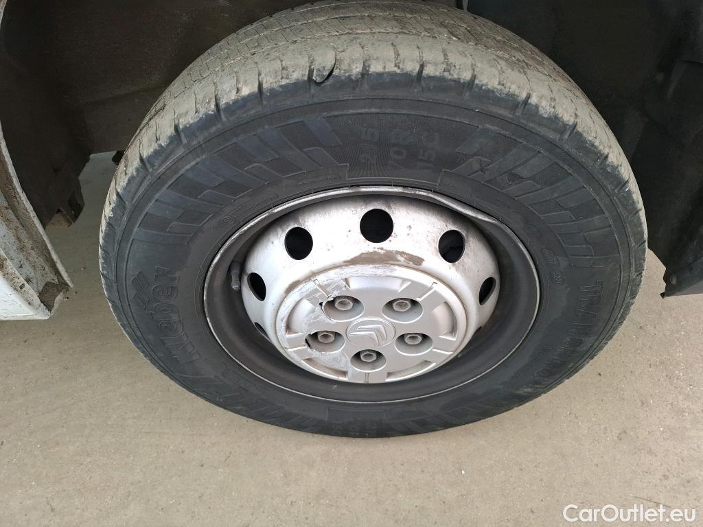  Citroen  Jumper  Fourgon 30 L1H1 Club BlueHDi 120 2.2 BlueHDi 120CV BVM6 E6d #32