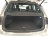  Volkswagen  Tiguan VOLKSWAGEN  / 2020 / 5P / SUV 2.0 TDI 150 DSG7 R-Line #10