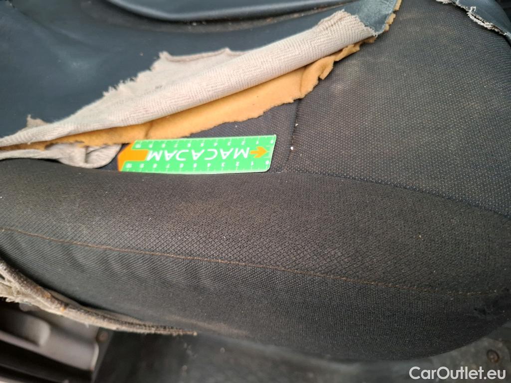  Iveco  Daily IVECO  VU 2p Châssis cabine (+)3.0 35C15H 3750 TOR #34