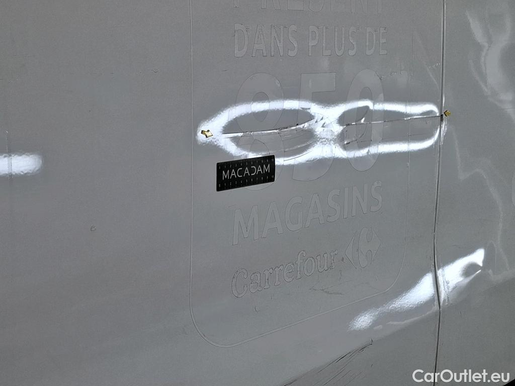  Fiat  Talento FIAT   2016 4P  Fourgon tôlé FT 13 LH1  16 Mtjet 95 Pack Pro Nav #2