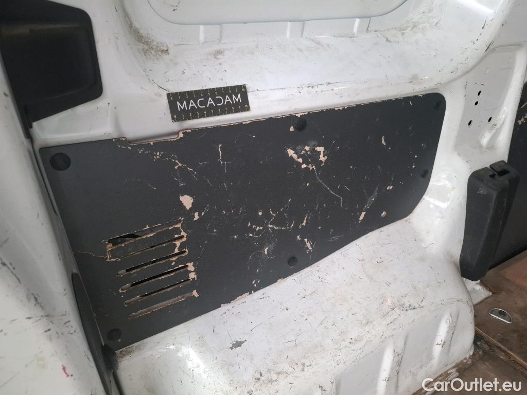  Peugeot  Expert  Fourgon Premium L1 1.5 HDi 100CV BVM6 E6dT #50