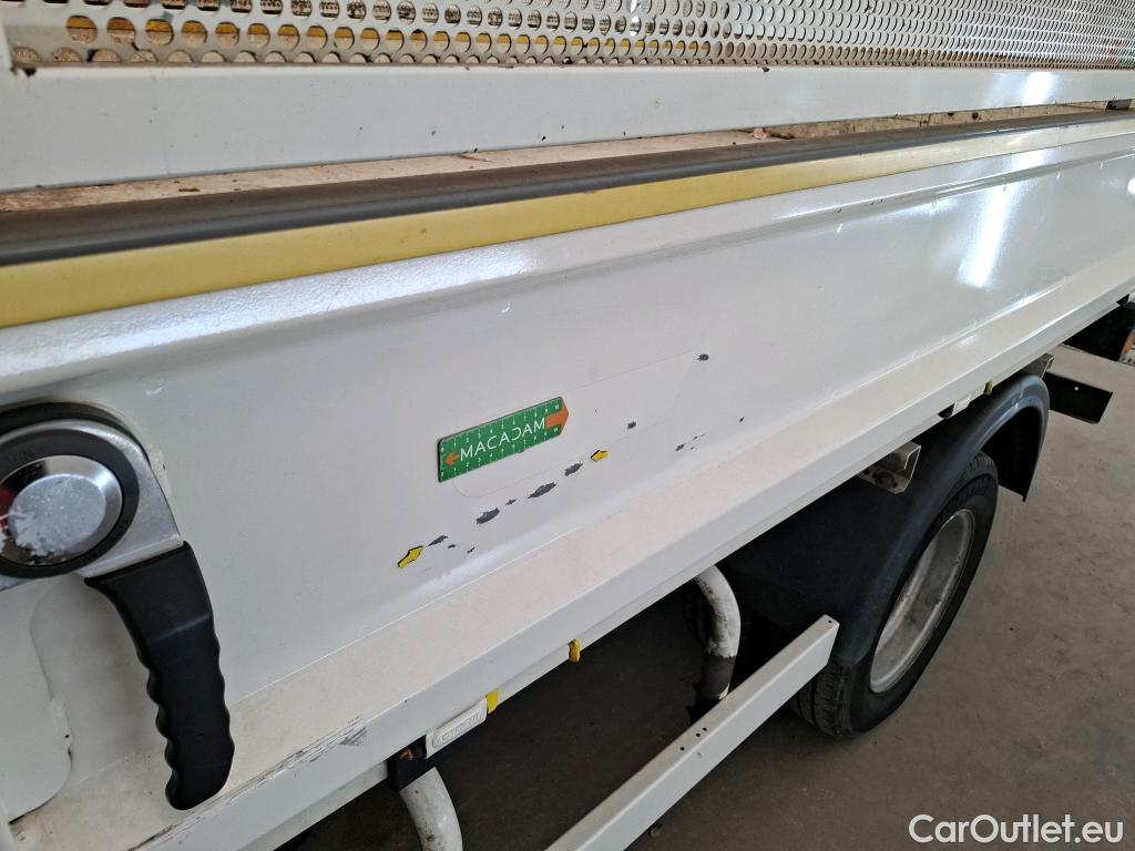  Iveco  Daily IVECO  VU 2p Châssis cabine (+)3.0 35C15H 3750 TOR #35