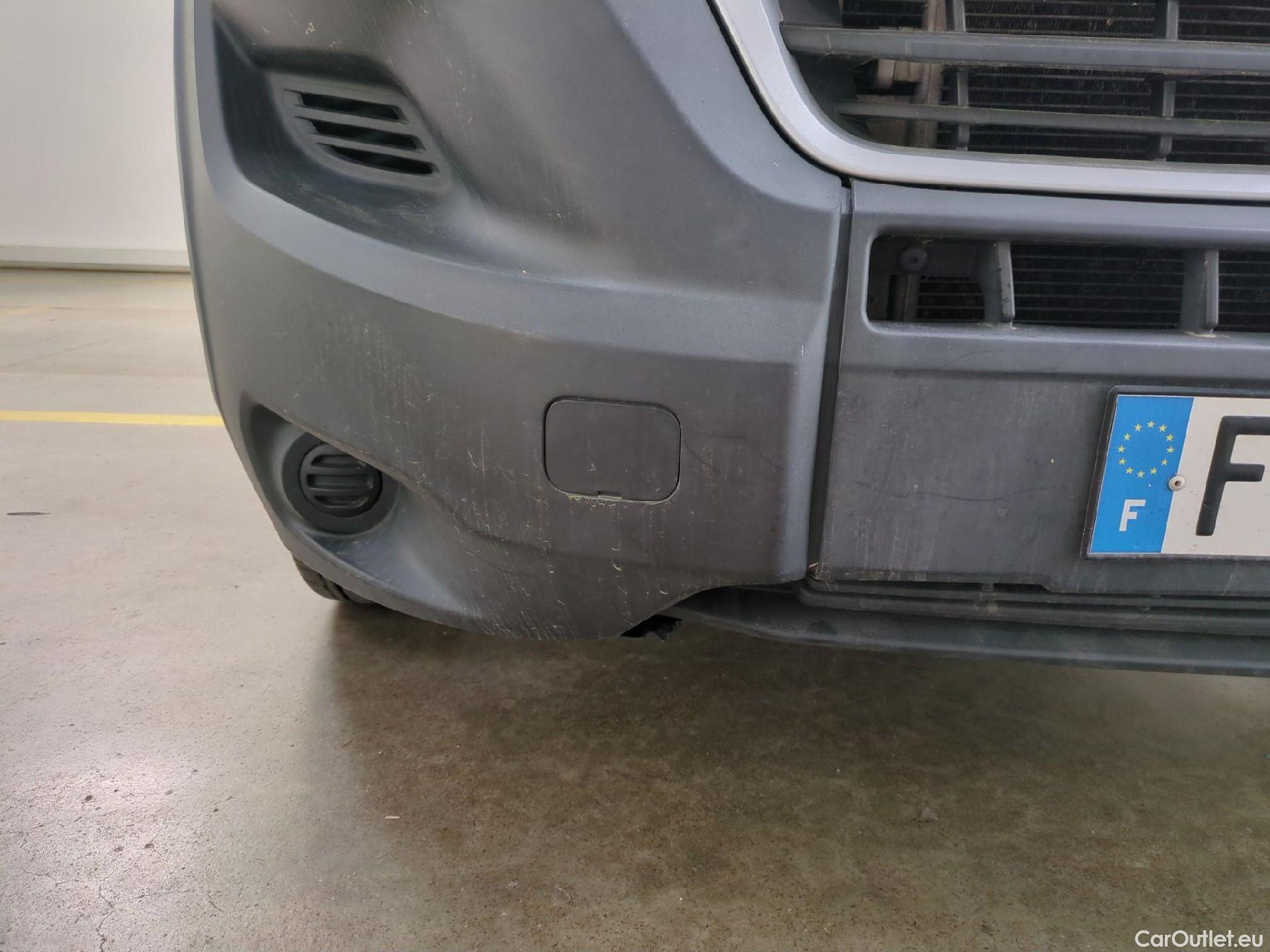  Fiat  Ducato FIAT  SC VU 2p Châssis cabine 3.5 L 2.3 Multijet 130 Pack Pro Nav #20