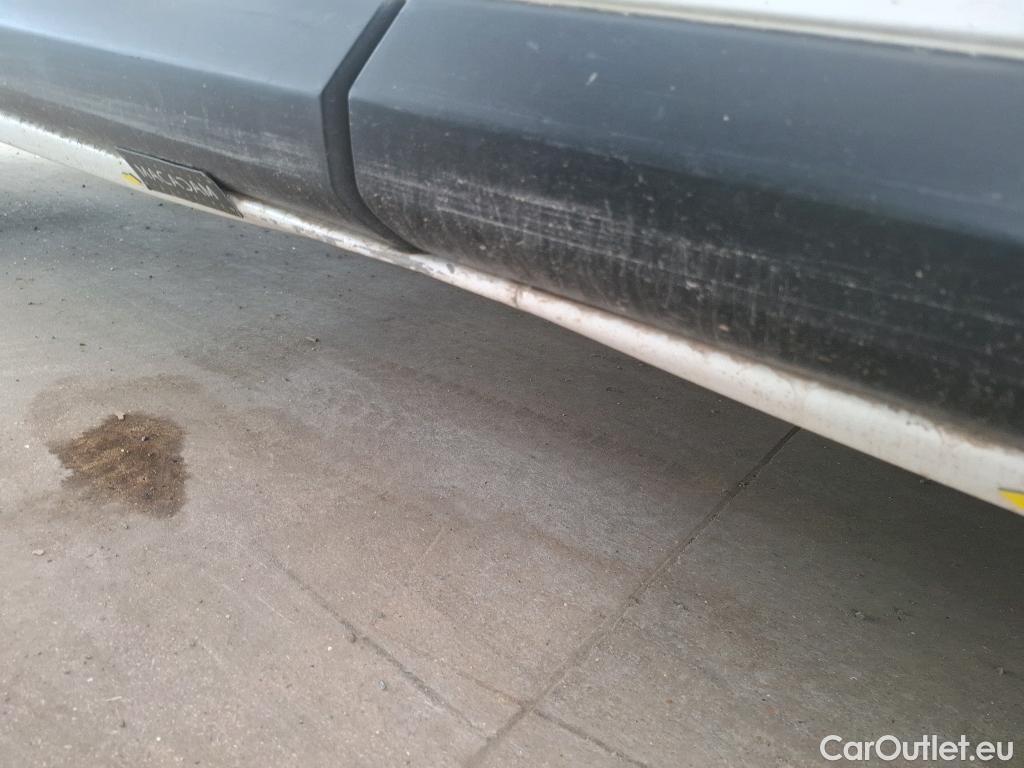  Peugeot  Expert  Fourgon Premium L1 1.5 HDi 100CV BVM6 E6dT #17