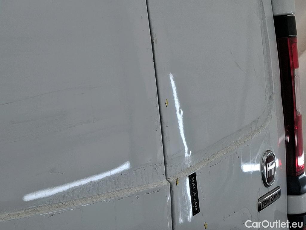  Fiat  Talento FIAT   2016 4P  Fourgon tôlé FT 13 LH1  16 Mtjet 95 Pack Pro Nav #23