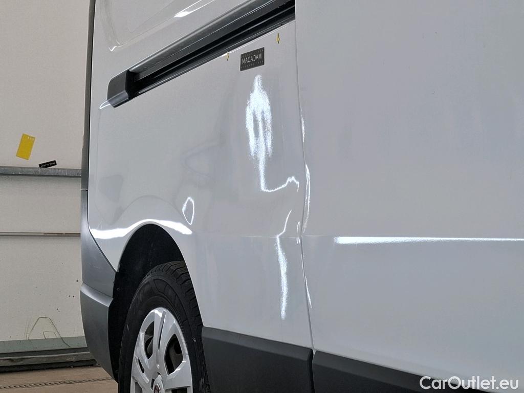  Fiat  Talento FIAT   2016 4P  Fourgon tôlé FT 13 LH1  16 Mtjet 95 Pack Pro Nav #15