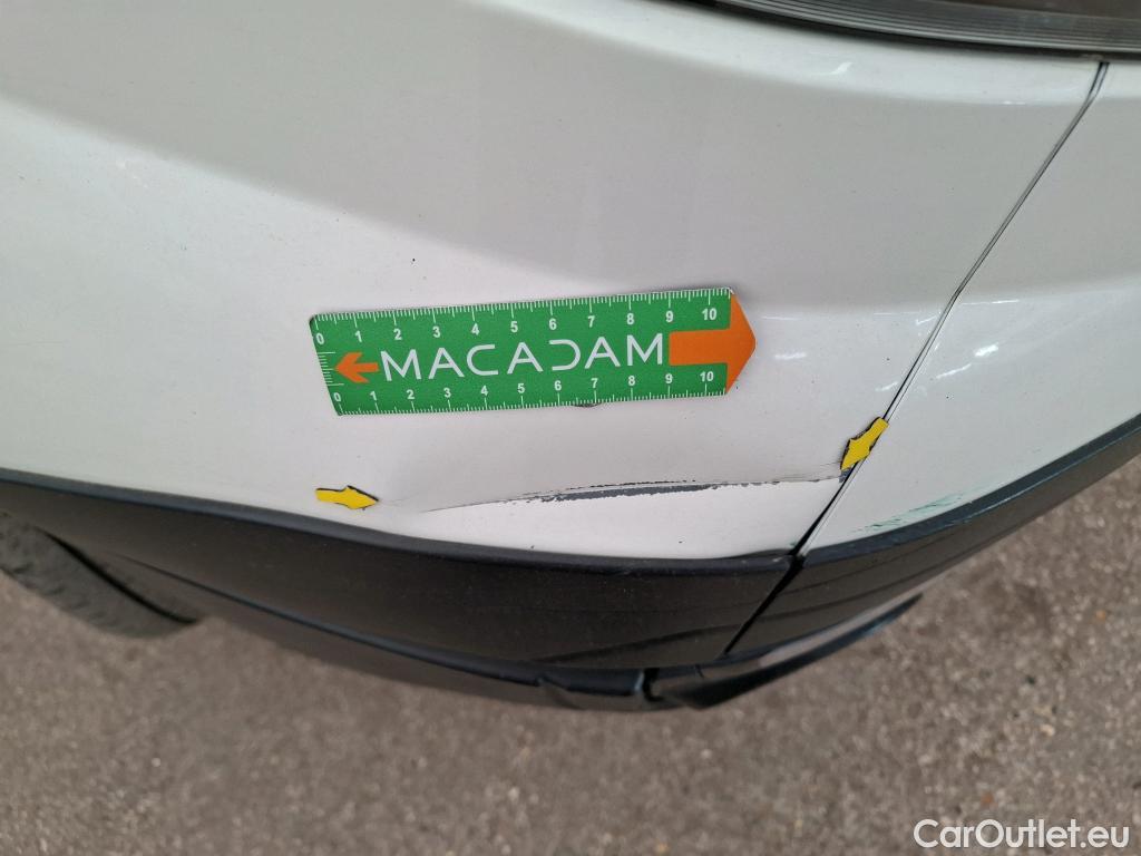  Iveco  Daily IVECO  VU 2p Châssis cabine (+)3.0 35C15H 3750 TOR #10