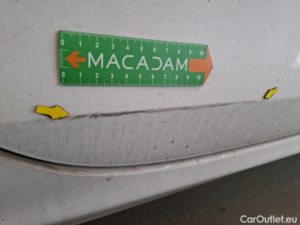  Peugeot  208  Affaire Premium Pack 1.6 HDi 75CV BVM5 E6 #6