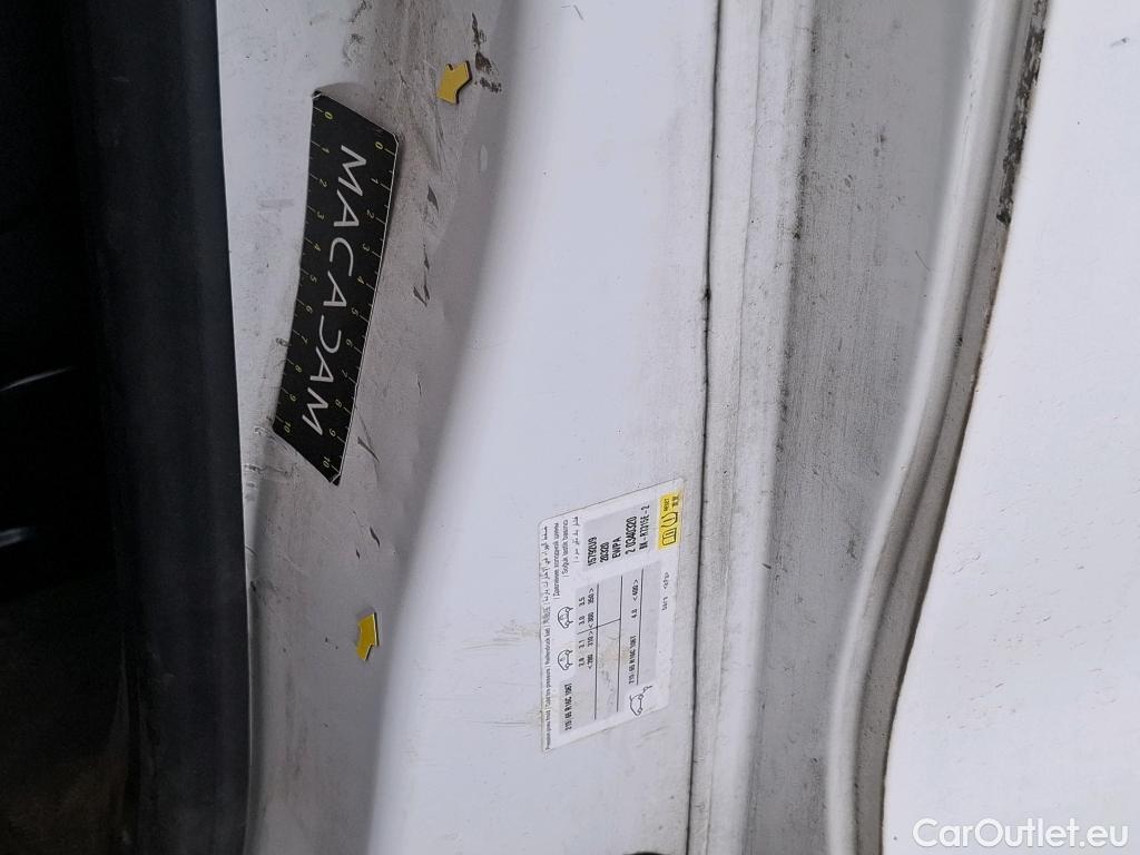  Peugeot  Expert  Fourgon Premium L1 1.5 HDi 100CV BVM6 E6dT #32