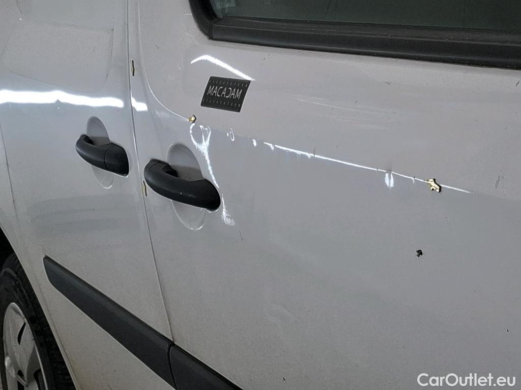  Renault  Kangoo  II Express Extra (Série Spéciale) 1.5 dCi 80CV BVM6 E6dT #20