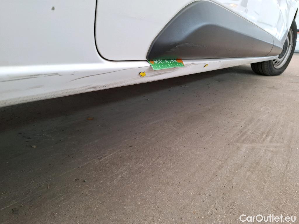  Peugeot  Expert  Fourgon Asphalt L2 2.0 HDi 120CV BVM6 E6dT #8