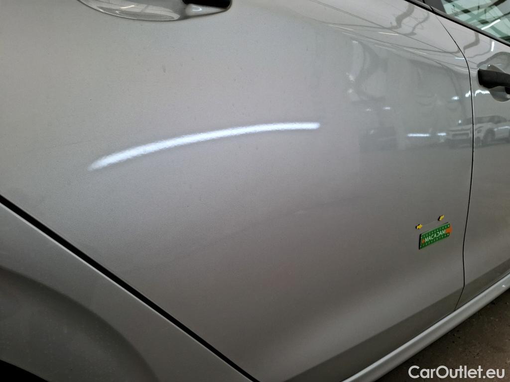  Peugeot  208  Affaire Premium 1.6 HDi 100CV BVM5 E6 #19