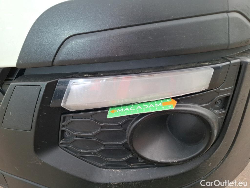  Iveco  Daily IVECO  VU 2p Châssis cabine (+)3.0 35C15H 3750 TOR #18