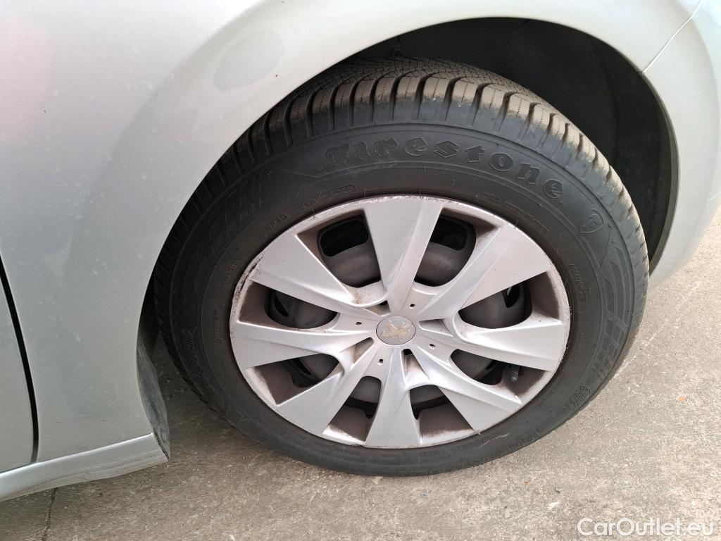  Peugeot  208  Affaire Premium 1.6 HDi 100CV BVM5 E6 #29