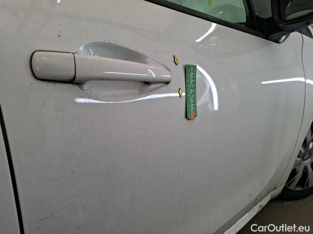  Peugeot  208  Affaire Premium Pack 1.6 HDi 75CV BVM5 E6 #20