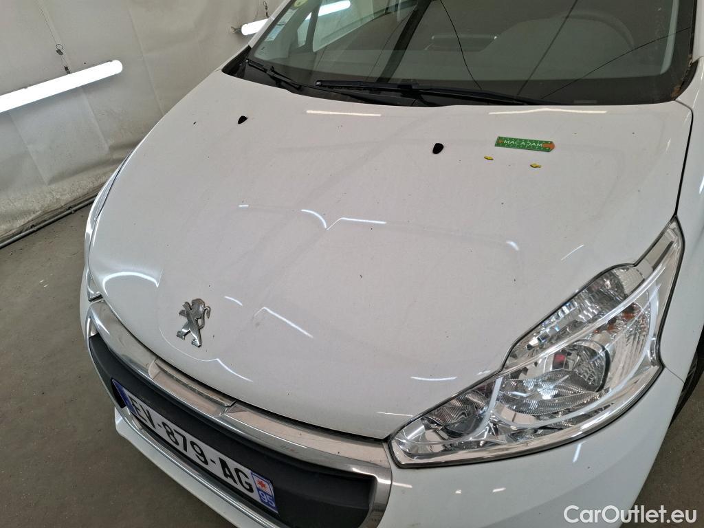  Peugeot  208  Affaire Premium Pack 1.6 HDi 75CV BVM5 E6 #1