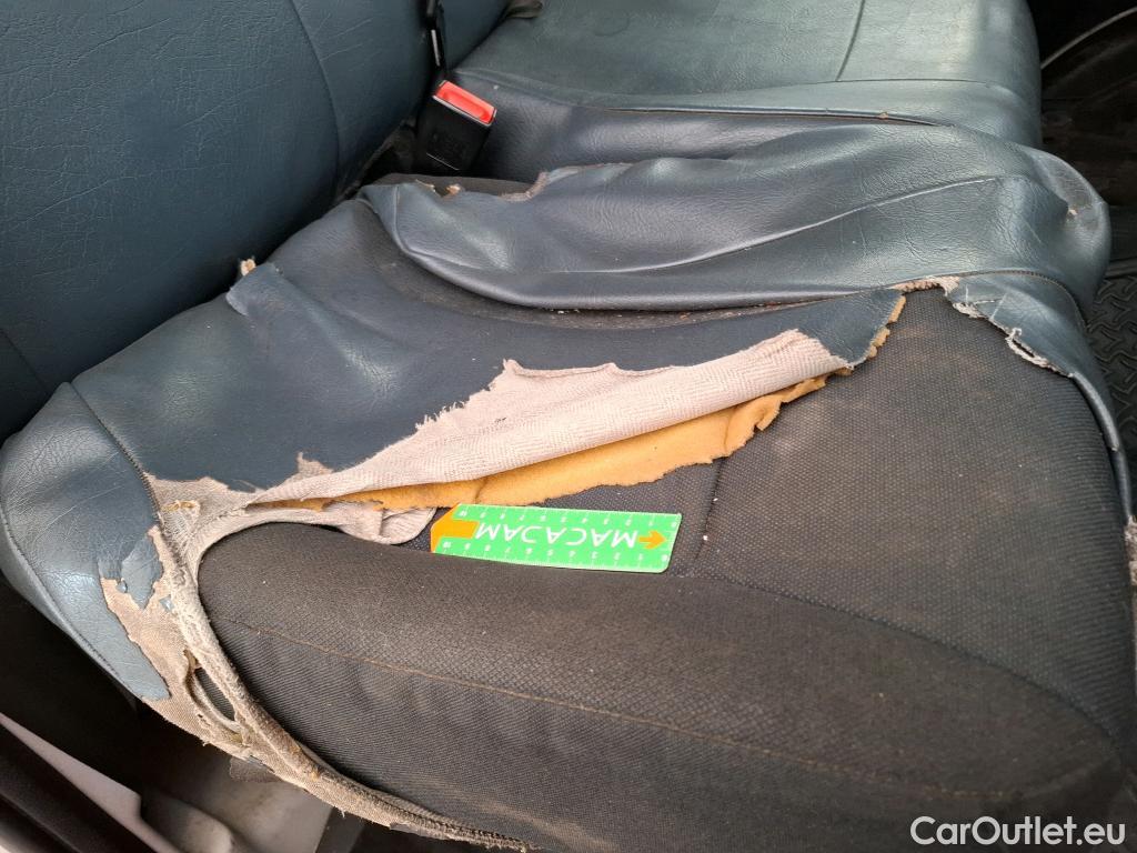  Iveco  Daily IVECO  VU 2p Châssis cabine (+)3.0 35C15H 3750 TOR #33