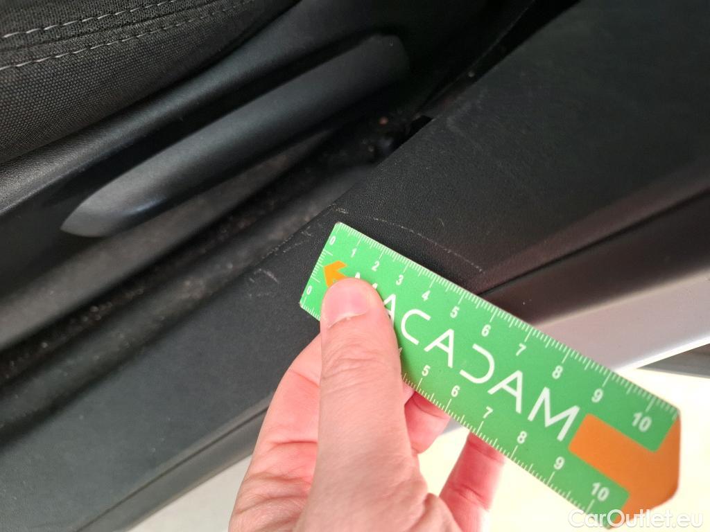  Peugeot  208  Affaire Premium 1.6 HDi 100CV BVM5 E6 #22