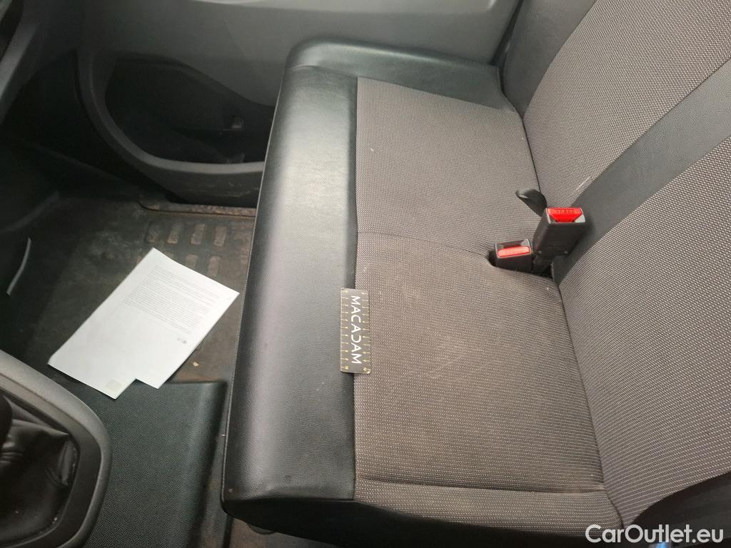  Peugeot  Expert  Fourgon Premium L1 1.5 HDi 100CV BVM6 E6dT #55