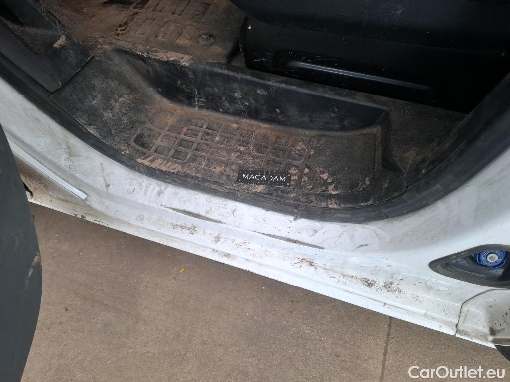  Peugeot  Expert  Fourgon Premium L1 1.5 HDi 100CV BVM6 E6dT #43