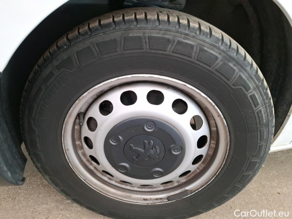  Peugeot  Expert  Fourgon Asphalt L2 2.0 HDi 120CV BVM6 E6dT #14