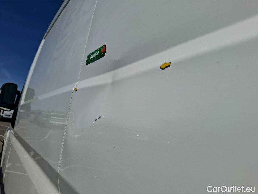  Peugeot  Boxer PEUGEOT  / 2014 / 4P / Fourgon tôlé BlueHDi S&S 120 PREMIUM 335 L2H2 #18